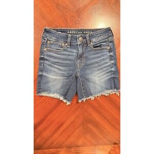 American Eagle Midi Denim Shorts Womens Size 0 Blue Stretch Raw Hem Cutoff